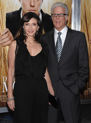 Ted Danson and Mary Steenburgen at event of Did You Hear About the Morgans? (2009)