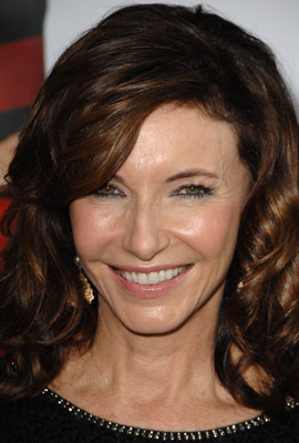 Mary Steenburgen at event of Four Christmases (2008)