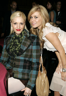 Carmen Electra and Gwen Stefani