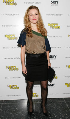 Julia Stiles at event of Happy Tears (2009)