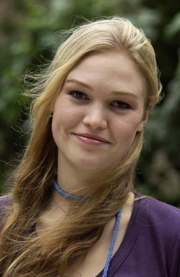 Julia Stiles at event of The Business of Strangers (2001)