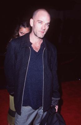 Michael Stipe at event of Midnight in the Garden of Good and Evil (1997)
