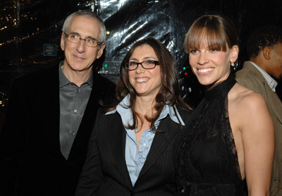 Hilary Swank, Michael Shamberg and Stacey Sher at event of Freedom Writers (2007)