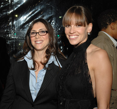 Hilary Swank and Stacey Sher at event of Freedom Writers (2007)