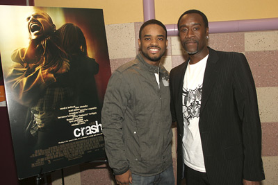 Don Cheadle and Larenz Tate at event of Crash (2004)