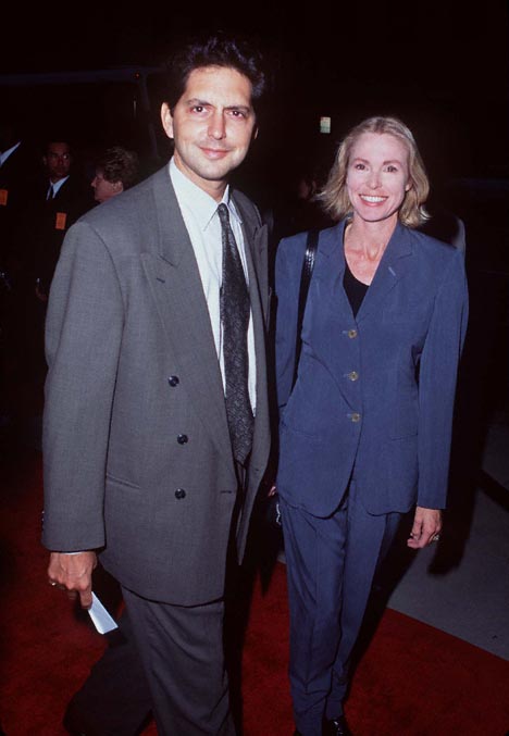 Victoria Tennant at event of Last Dance (1996)