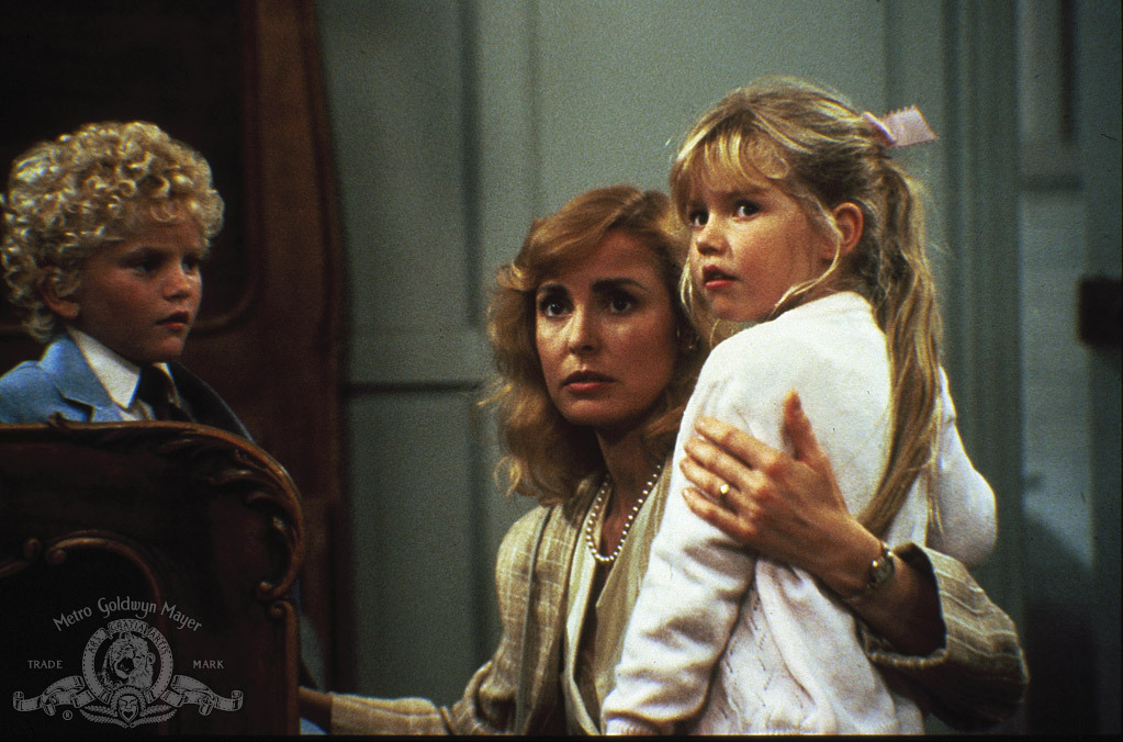 Still of Victoria Tennant, Ben Ryan Ganger and Lindsay Parker in Flowers in the Attic (1987)