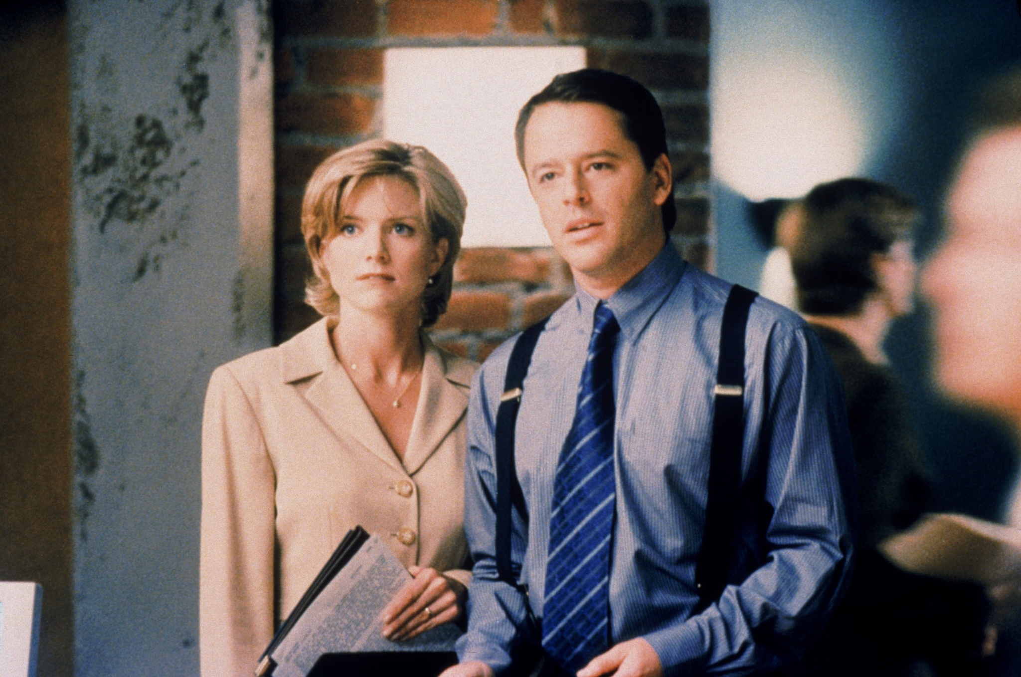 Still of Gil Bellows and Courtney Thorne-Smith in Ally McBeal (1997)