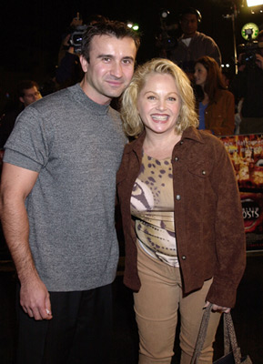 Charlene Tilton and Luciano Saber at event of Thir13en Ghosts (2001)