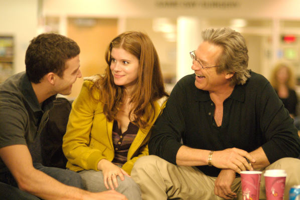 Still of Jeff Bridges, Justin Timberlake and Kate Mara in The Open Road (2009)