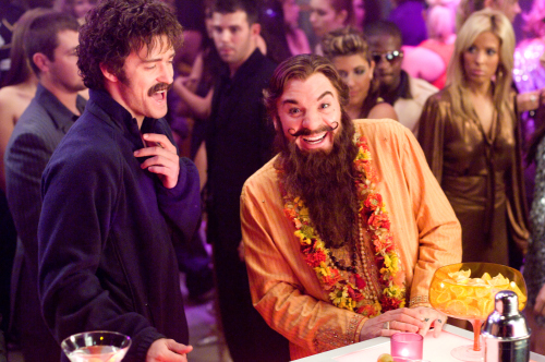 Still of Mike Myers and Justin Timberlake in Meiles guru (2008)