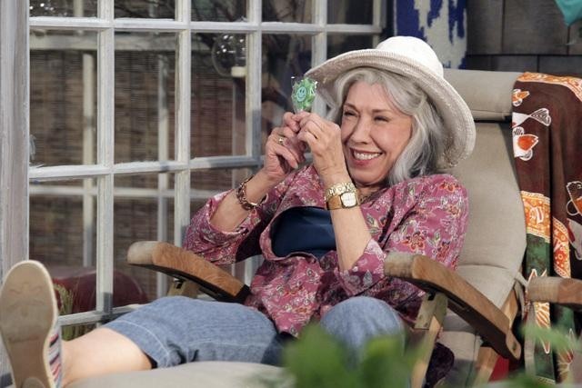 Still of Lily Tomlin in Malibu Country (2012)