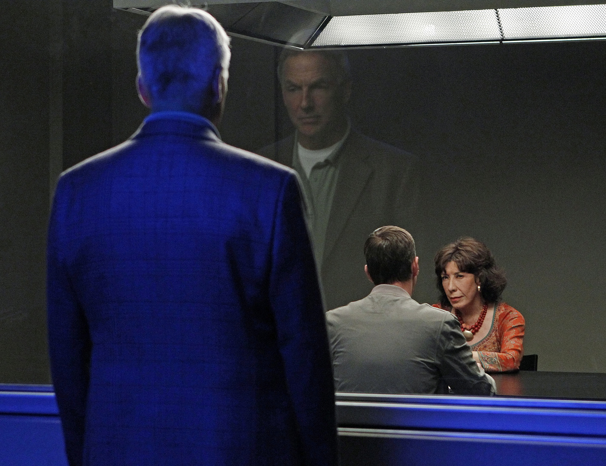 Still of Mark Harmon and Lily Tomlin in NCIS: Naval Criminal Investigative Service (2003)