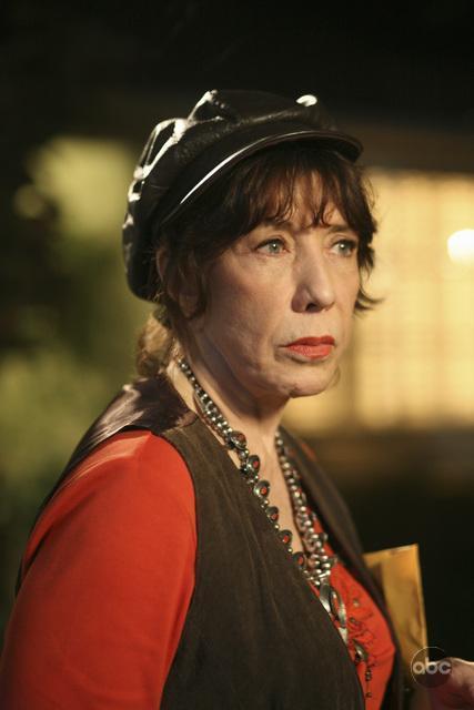 Still of Lily Tomlin in Nusivylusios namu seimininkes (2004)