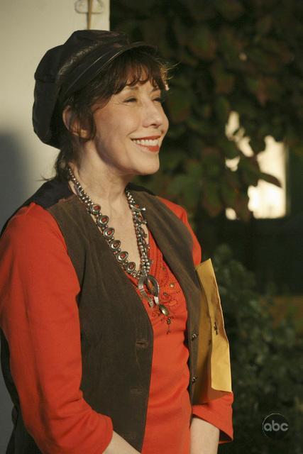 Still of Lily Tomlin in Nusivylusios namu seimininkes (2004)