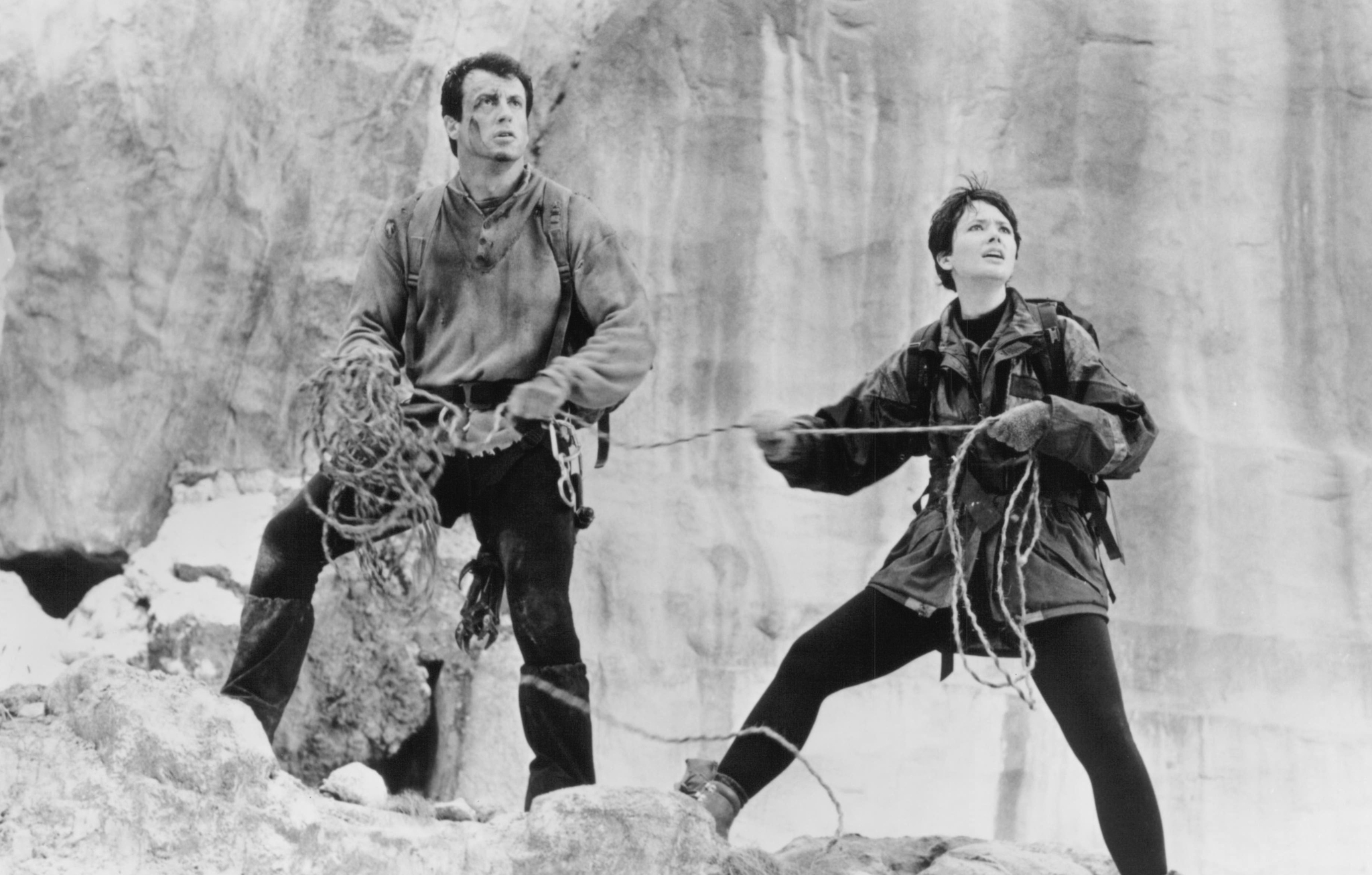 Still of Sylvester Stallone and Janine Turner in Cliffhanger (1993)