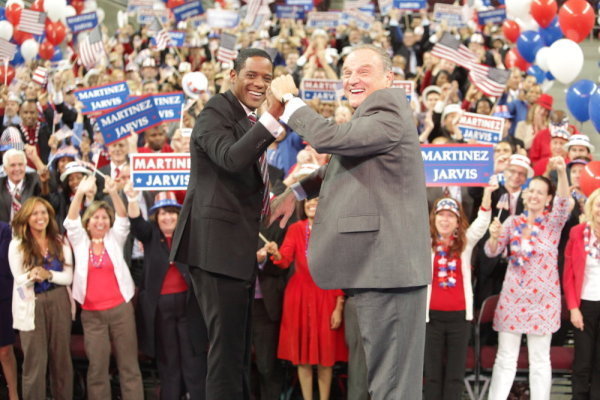 Still of Blair Underwood and Bill Smitrovich in The Event (2010)