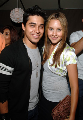 Amanda Bynes and Wilmer Valderrama