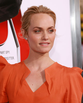 Amber Valletta at event of Kaimynas snipas (2010)