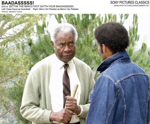 Ossie Davis and Mario Van Peebles in How to Get the Man's Foot Outta Your Ass (2003)