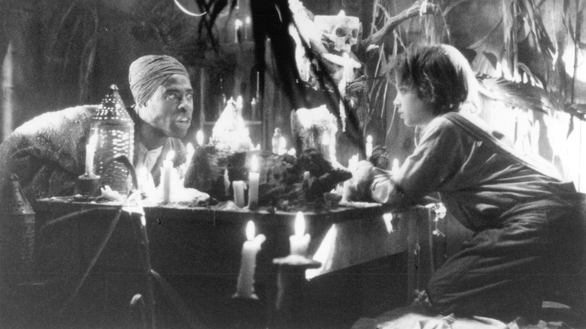 Still of Elijah Wood and Courtney B. Vance in The Adventures of Huck Finn (1993)