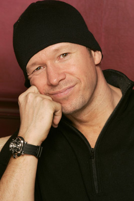 Donnie Wahlberg at event of Marilyn Hotchkiss' Ballroom Dancing & Charm School (2005)