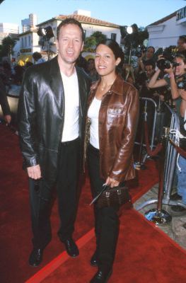 Donnie Wahlberg at event of The Perfect Storm (2000)