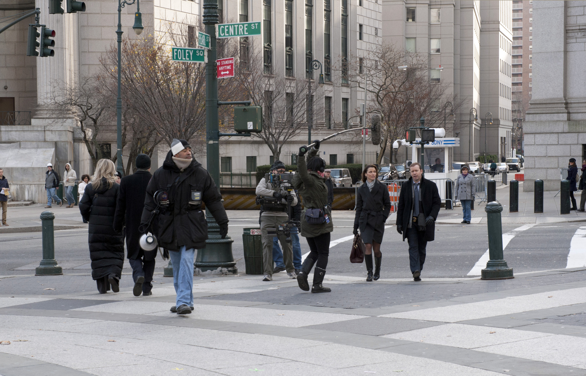 Still of Bridget Moynahan and Donnie Wahlberg in Blue Bloods (2010)