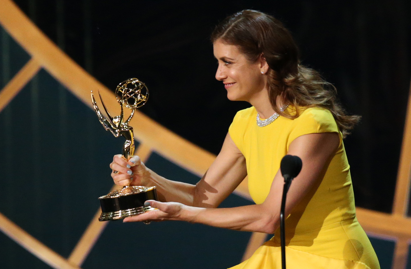 Kate Walsh at event of The 66th Primetime Emmy Awards (2014)