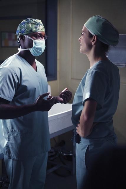 Still of Taye Diggs and Kate Walsh in Private Practice (2007)