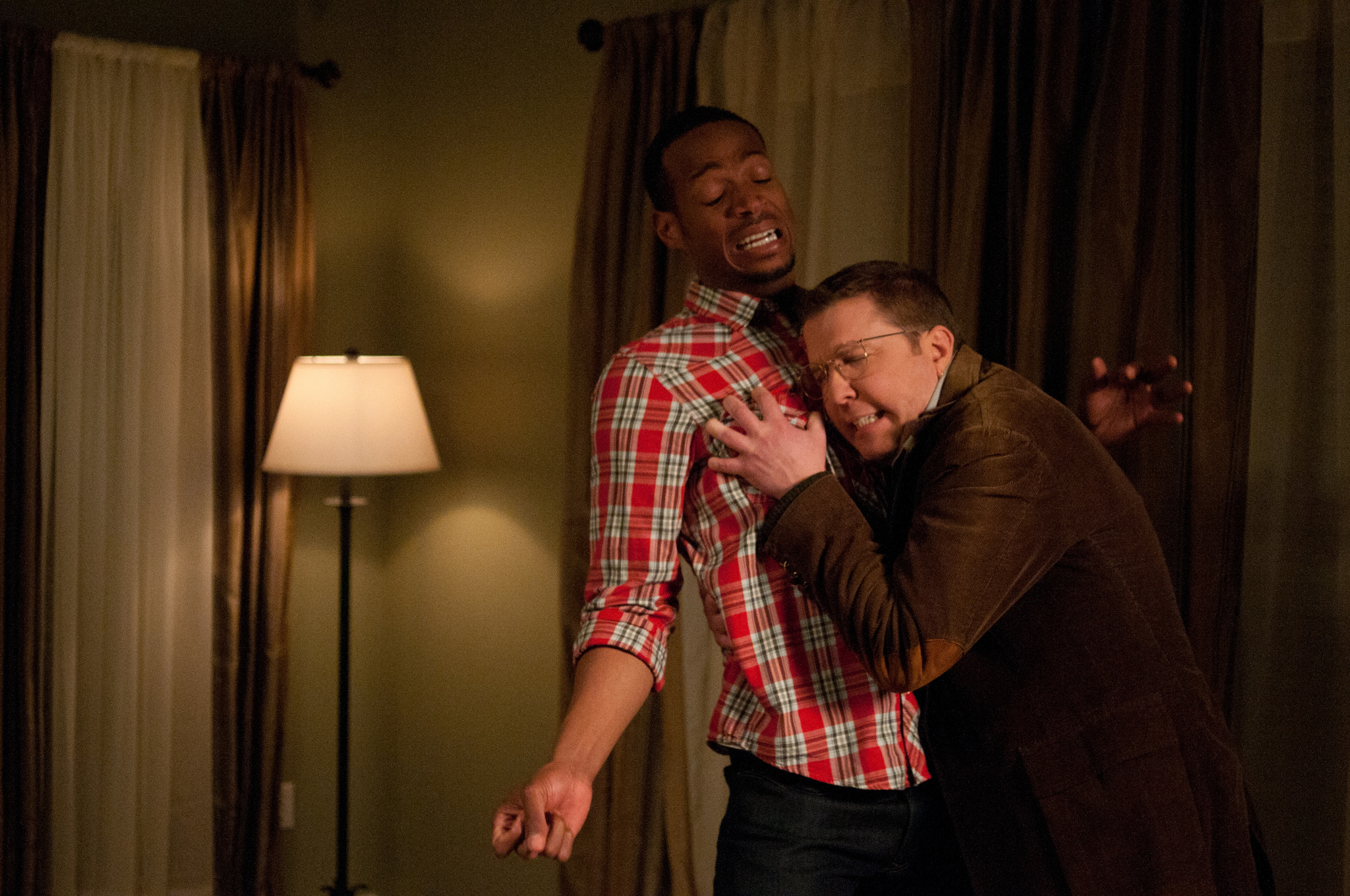 Still of Marlon Wayans and Nick Swardson in A Haunted House (2013)
