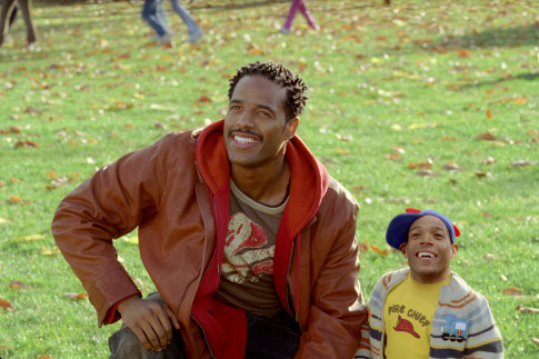 Still of Marlon Wayans and Shawn Wayans in Littleman (2006)