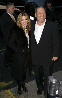 Madonna and Harvey Weinstein at event of Arthur et les Minimoys (2006)