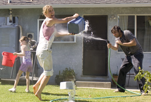 Still of Luke Wilson, Radha Mitchell and Morgan Lily in Henry Poole Is Here (2008)