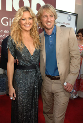 Kate Hudson and Owen Wilson at event of You, Me and Dupree (2006)