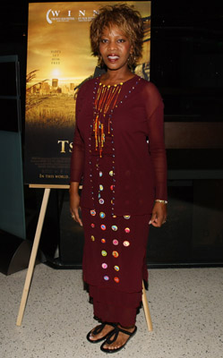 Alfre Woodard at event of Tsotsi (2005)