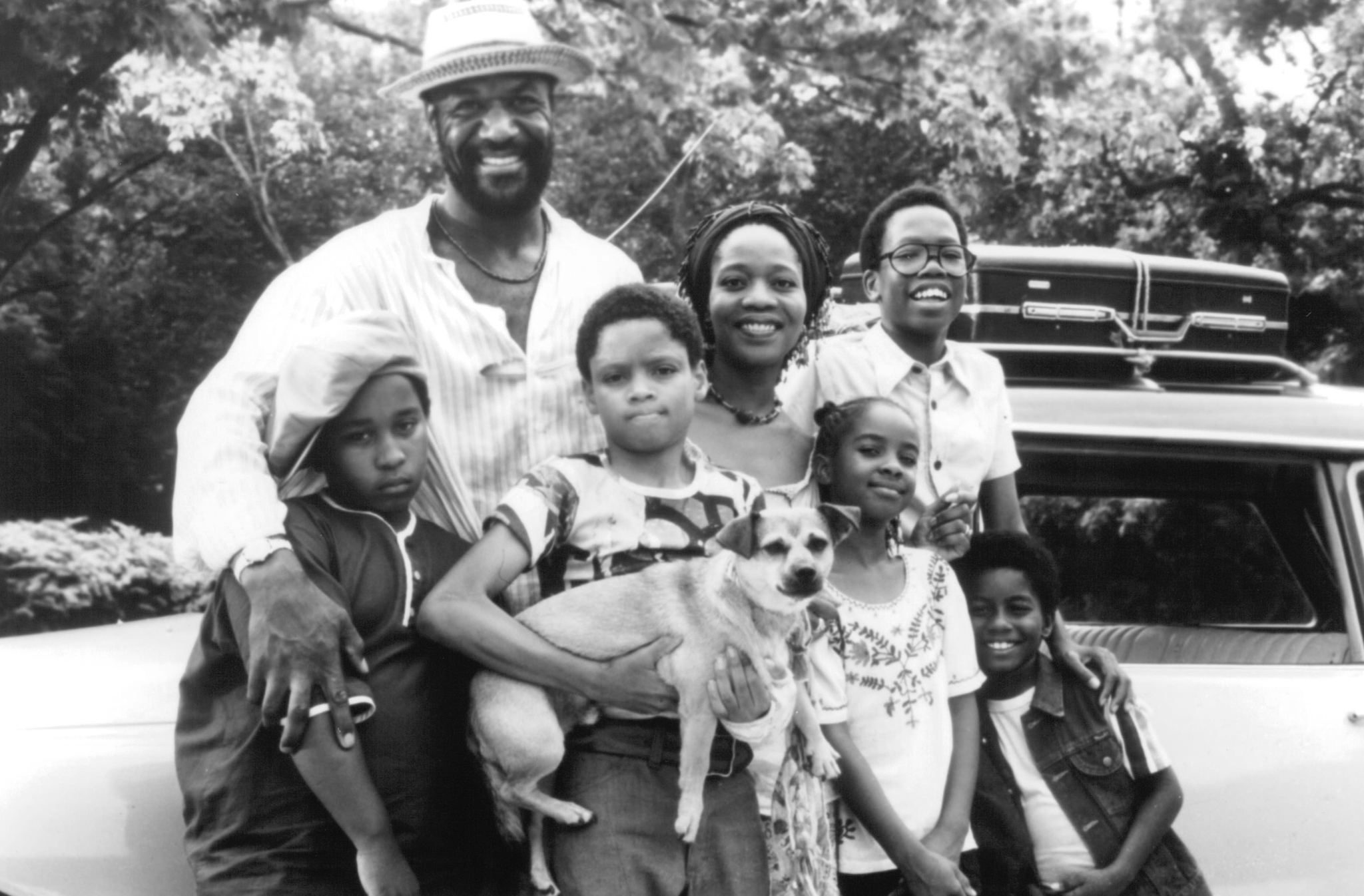 Still of Delroy Lindo, Alfre Woodard and Zelda Harris in Crooklyn (1994)