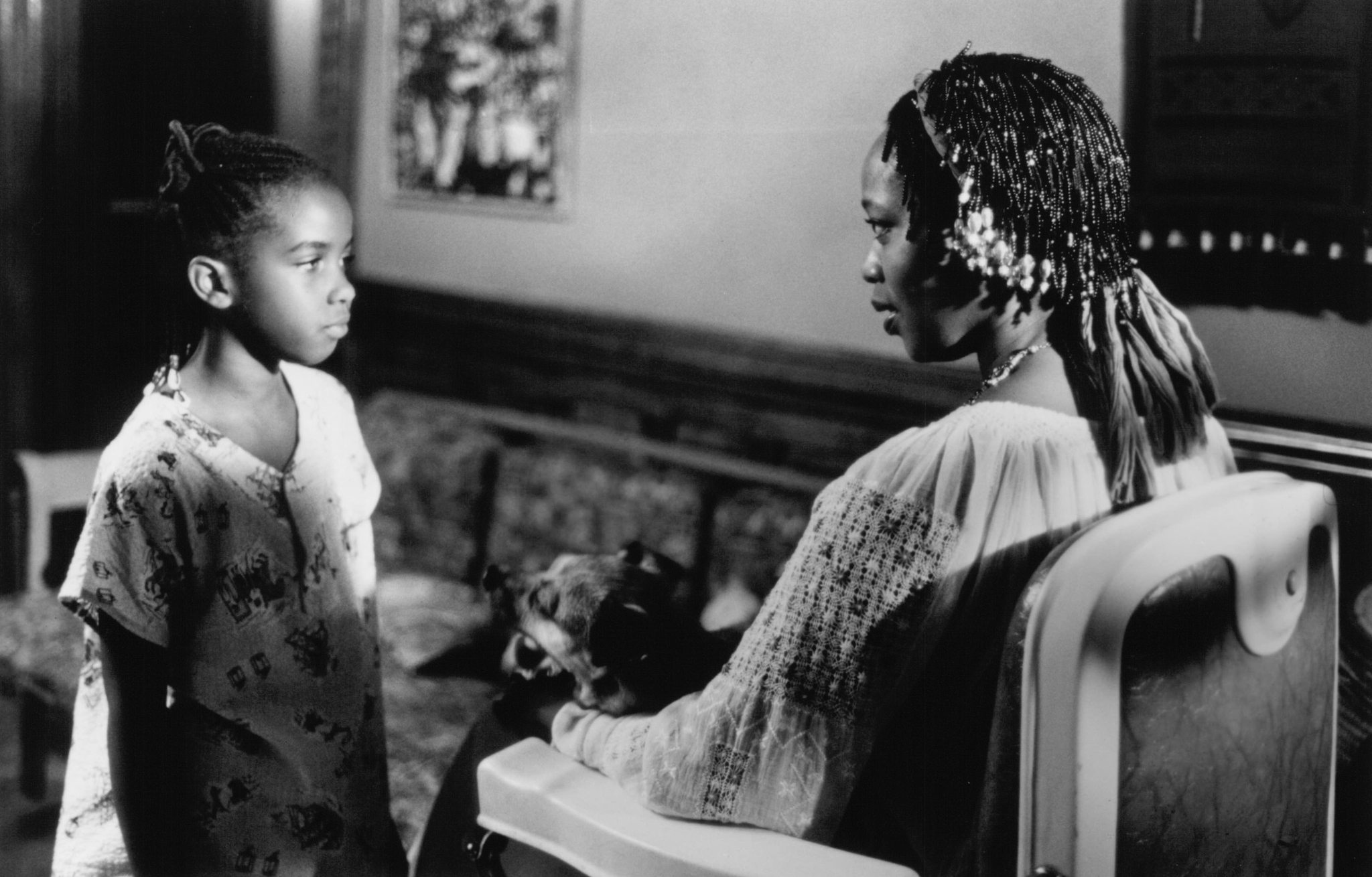 Still of Alfre Woodard and Zelda Harris in Crooklyn (1994)