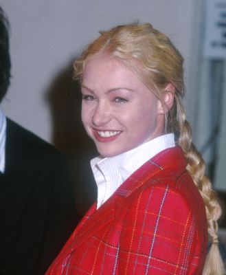 Portia de Rossi at event of Kovos klubas (1999)