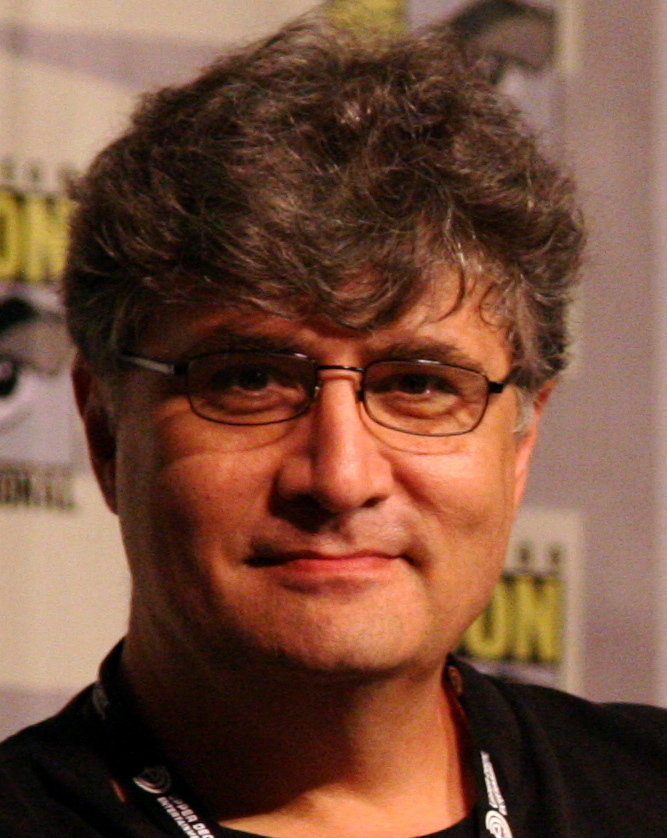 Maurice LaMarche at Comic-Con 2006, speaking on the Pinky and The Brain panel