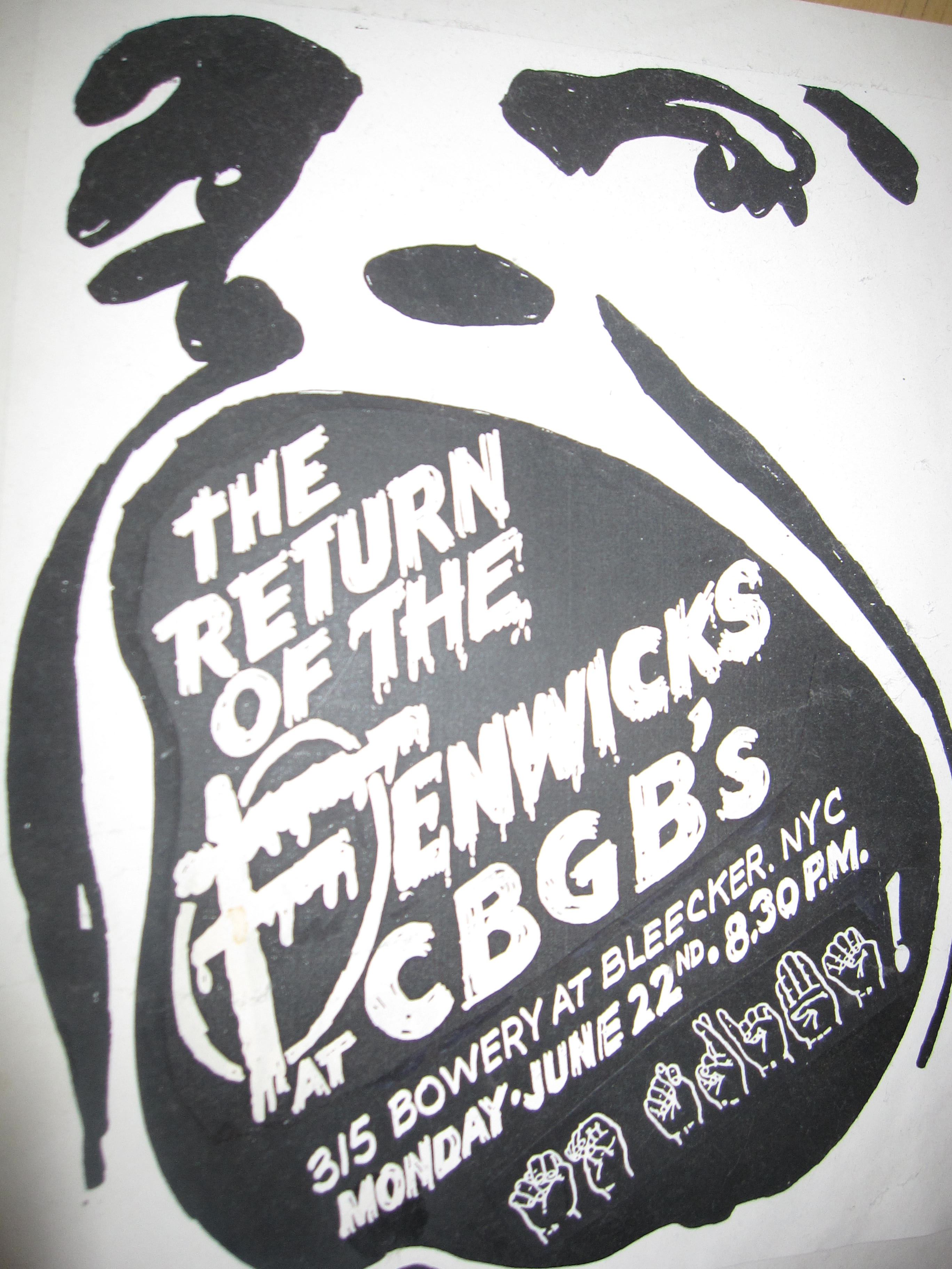 Which cast member of #CBGBtheMovie actually played at #CBGB in real life? http://www.thefenwicks.com/