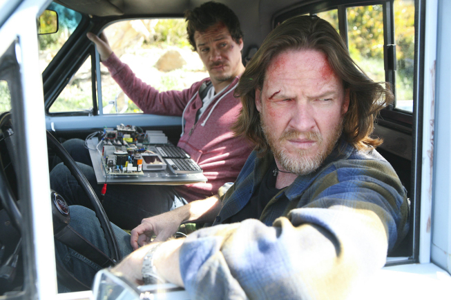 Still of Donal Logue and Michael Raymond-James in Terriers (2010)