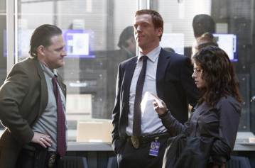 Still of Donal Logue, Damian Lewis and Sarah Shahi in Gyvenimas (2007)