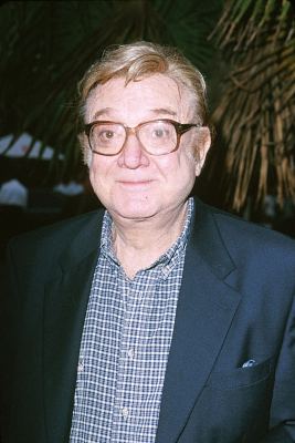 Steve Allen at event of My 5 Wives (2000)
