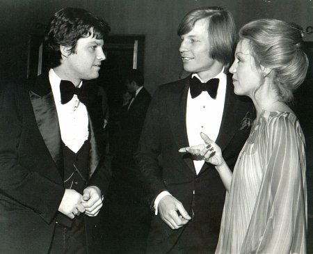 Ilya Salkind with Michael York and his wife Pat at the premiere of THE THREE MUSKETEERS (1973)