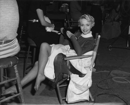 Jane Powell on the set of 