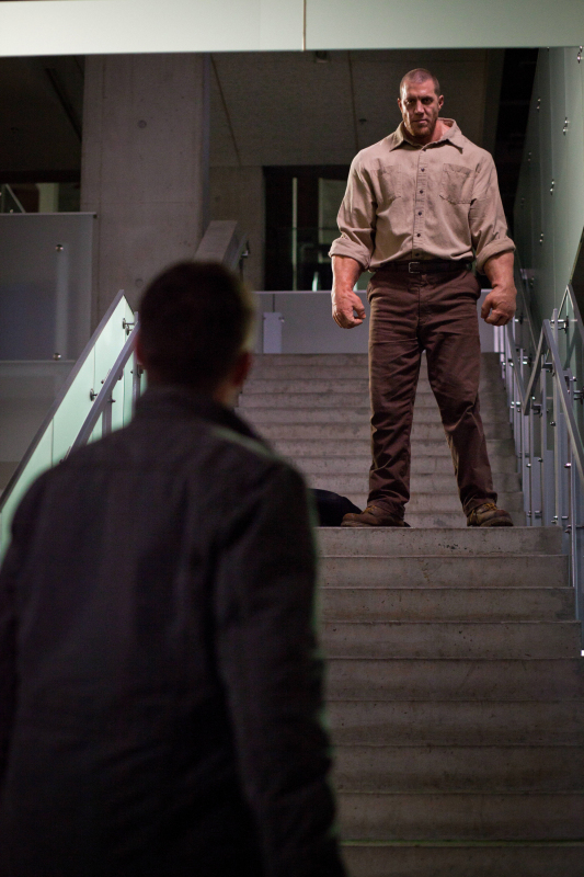 Still of Jensen Ackles and John DeSantis in Supernatural: Everybody Hates Hitler (2013)