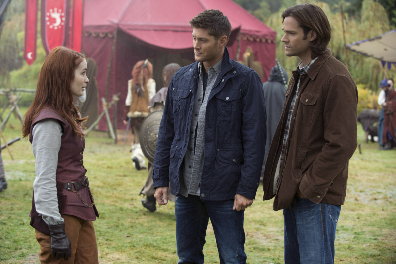 Still of Jensen Ackles, Jared Padalecki, Felicia Day and Cate Cameron in Supernatural (2005)