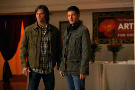 Still of Jensen Ackles and Jared Padalecki in Supernatural (2005)