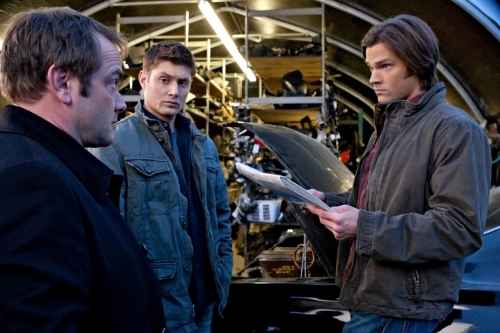 Still of Jensen Ackles and Jared Padalecki in Supernatural (2005)